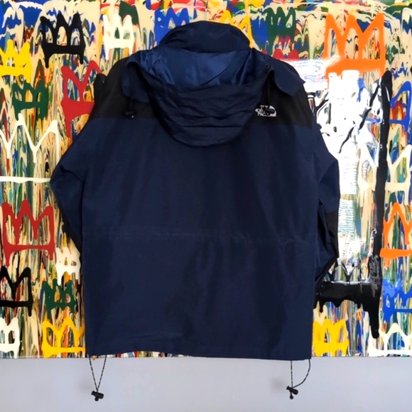 THE NORTH FACE GORE-TEX Jacket Kids XL Navy Blue + black. Outdoor Hiking. RARE. - Picture 4 of 13